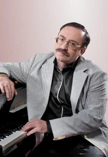 Даниил Крамер и его трио