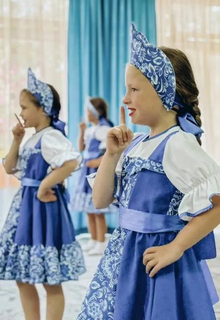 Гуси-Лебеди