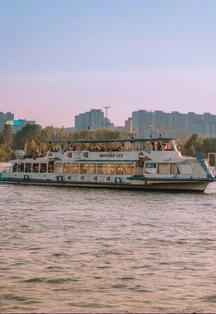 Вечерняя прогулка на теплоходе со скрипкой