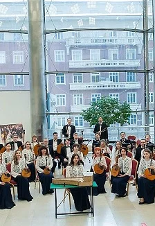 Под жарким небом Испании