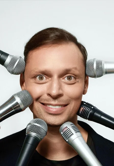 Виктор Комаров